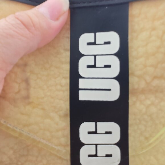 UGG Classic Clear Mini Waterproof Boots | Women’s Size 6 | Black - Picture 11 of 12